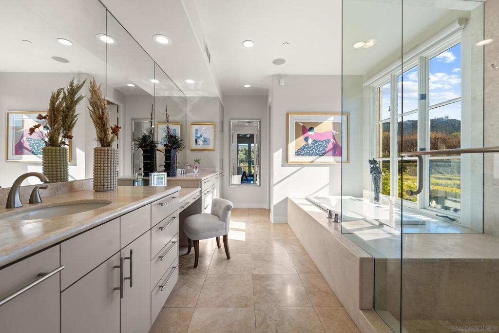 32752 Luiseno Circle Dr