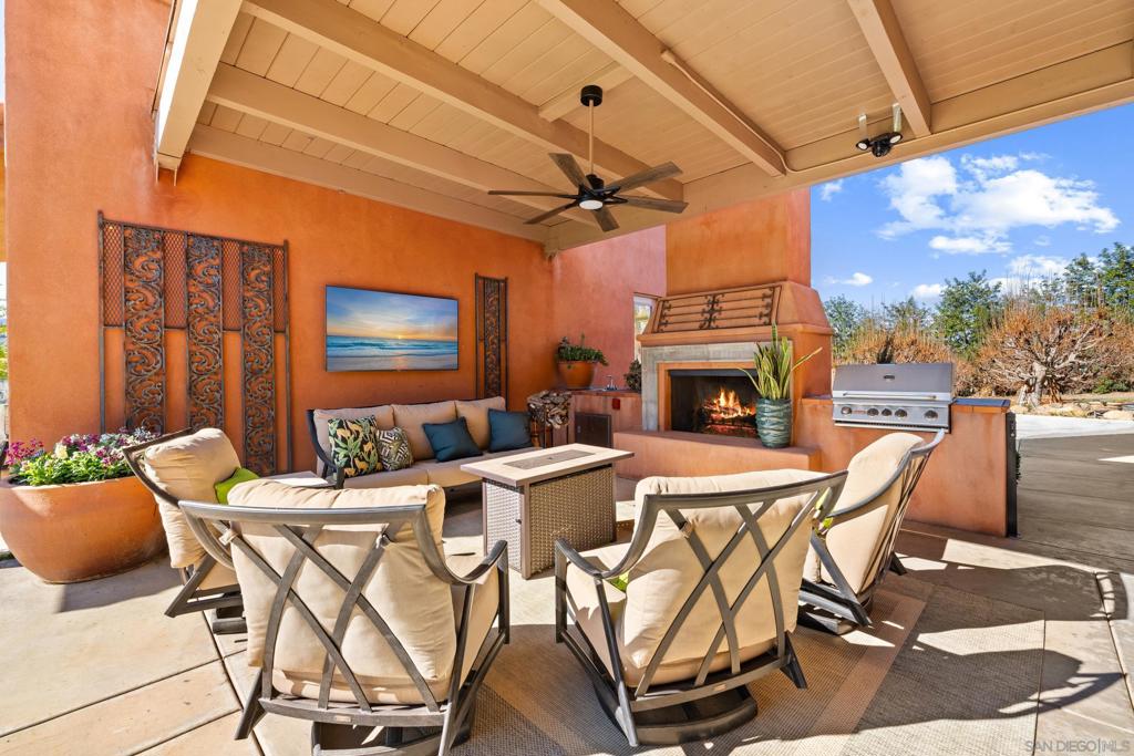 32752 Luiseno Circle Dr