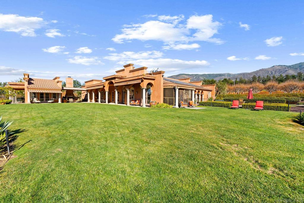 32752 Luiseno Circle Dr