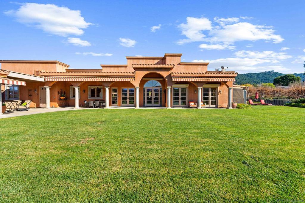32752 Luiseno Circle Dr