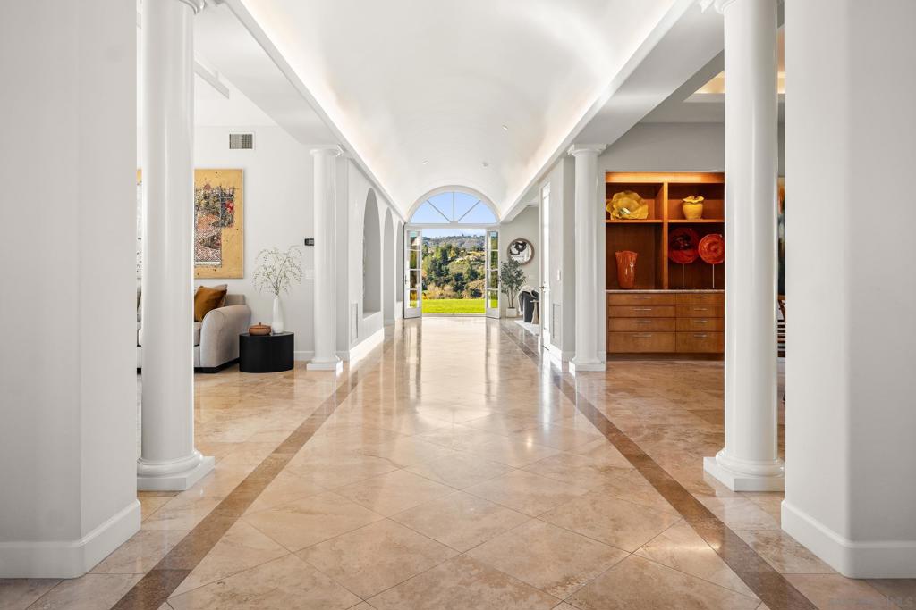 32752 Luiseno Circle Dr