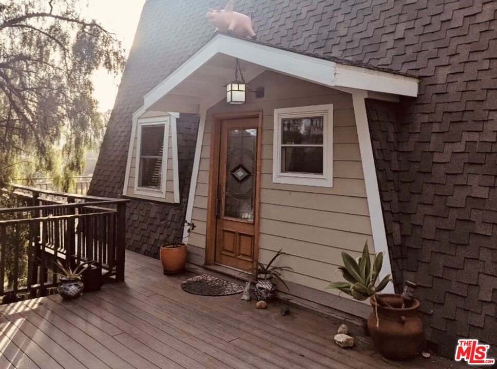 2445 Burson Rd