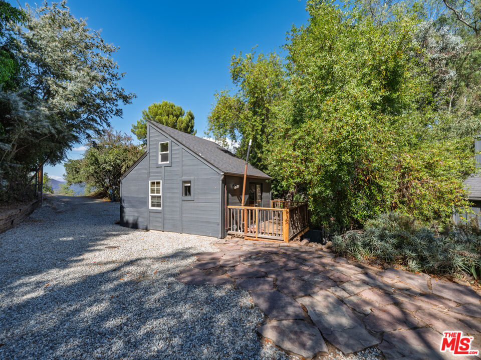19816 Grand View Dr