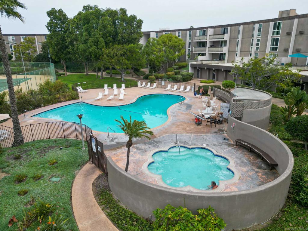 3050 Rue D'Orleans 358