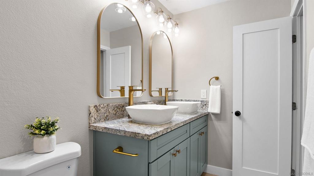 3050 Rue D'Orleans 358