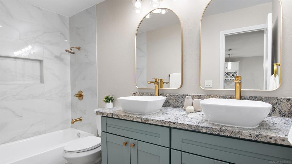 3050 Rue D'Orleans 358