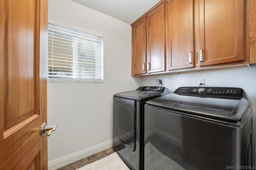 5505 Adelaide Ave 14