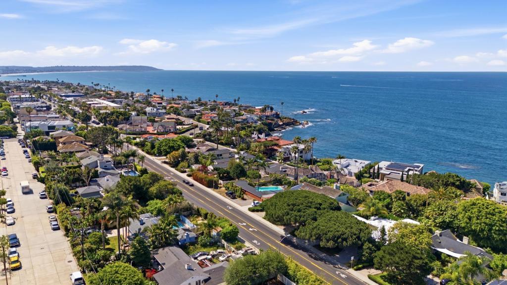 5920 La Jolla