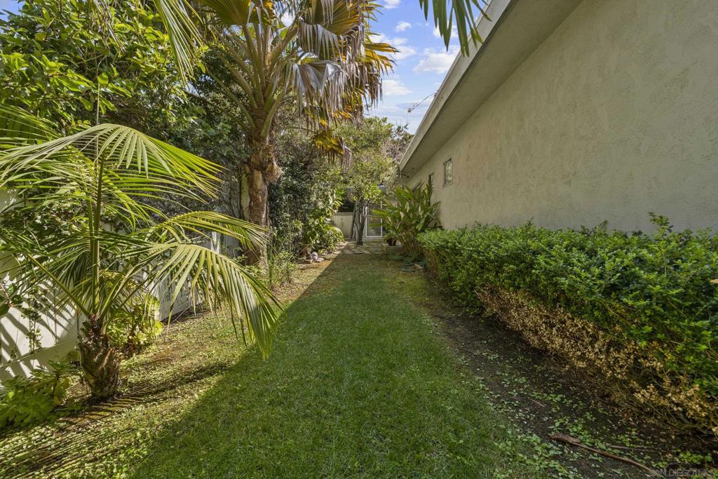 5920 La Jolla