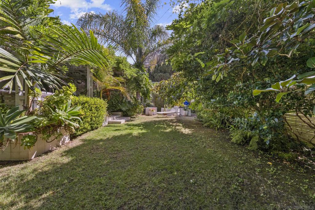5920 La Jolla
