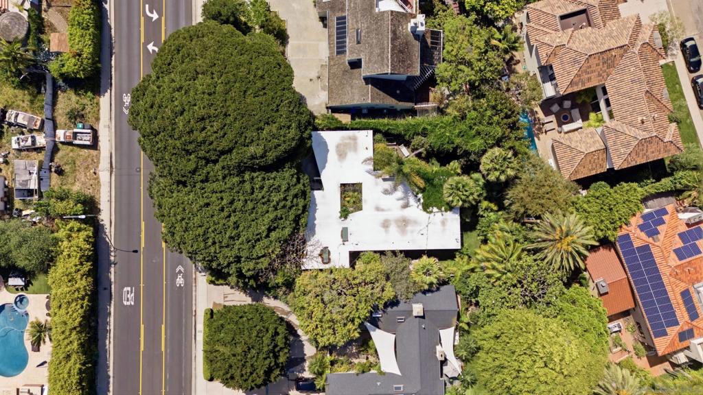 5920 La Jolla
