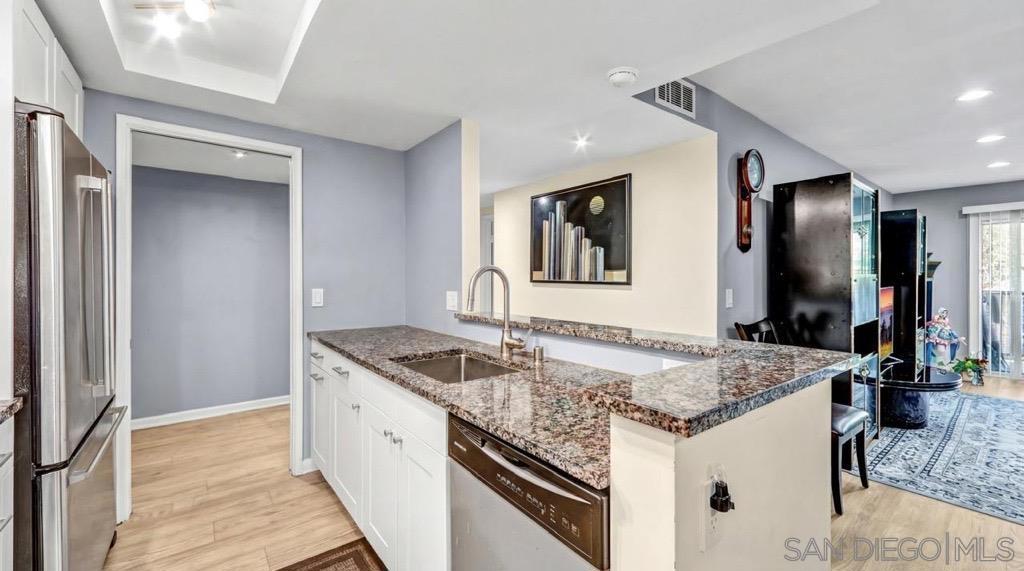 1517 E Garfield 55