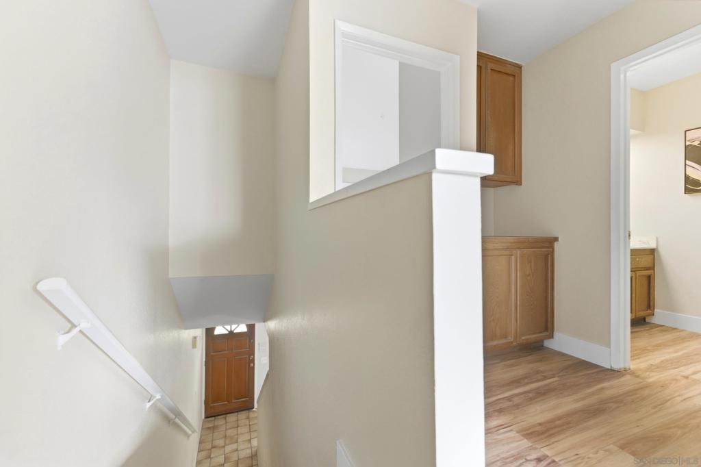 1442 Essex 4