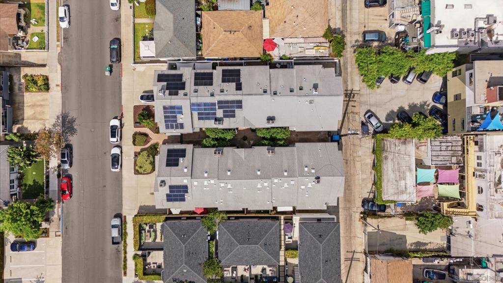 1442 Essex 4