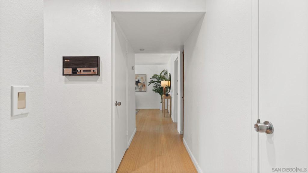10685 Red Cedar