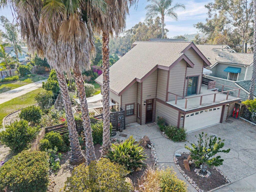 10685 Red Cedar