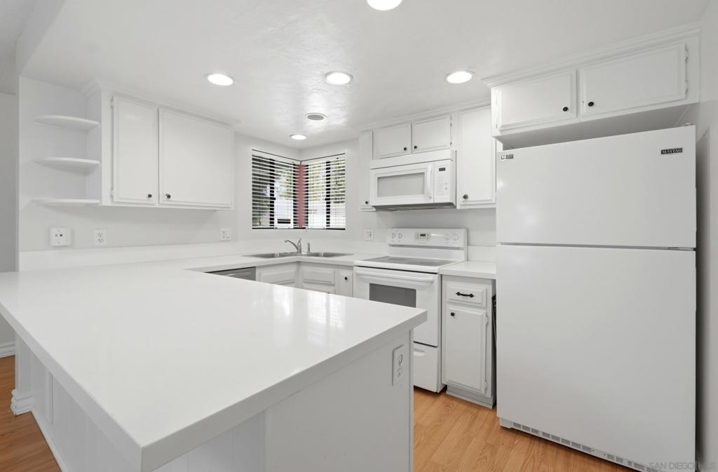 1257 E Grand Avenue #D