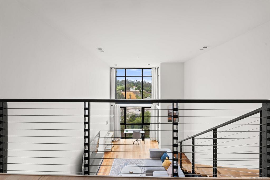 889 Date Street 520