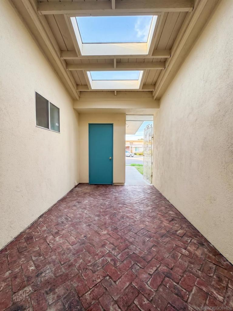 3902 N Vista Campana 9