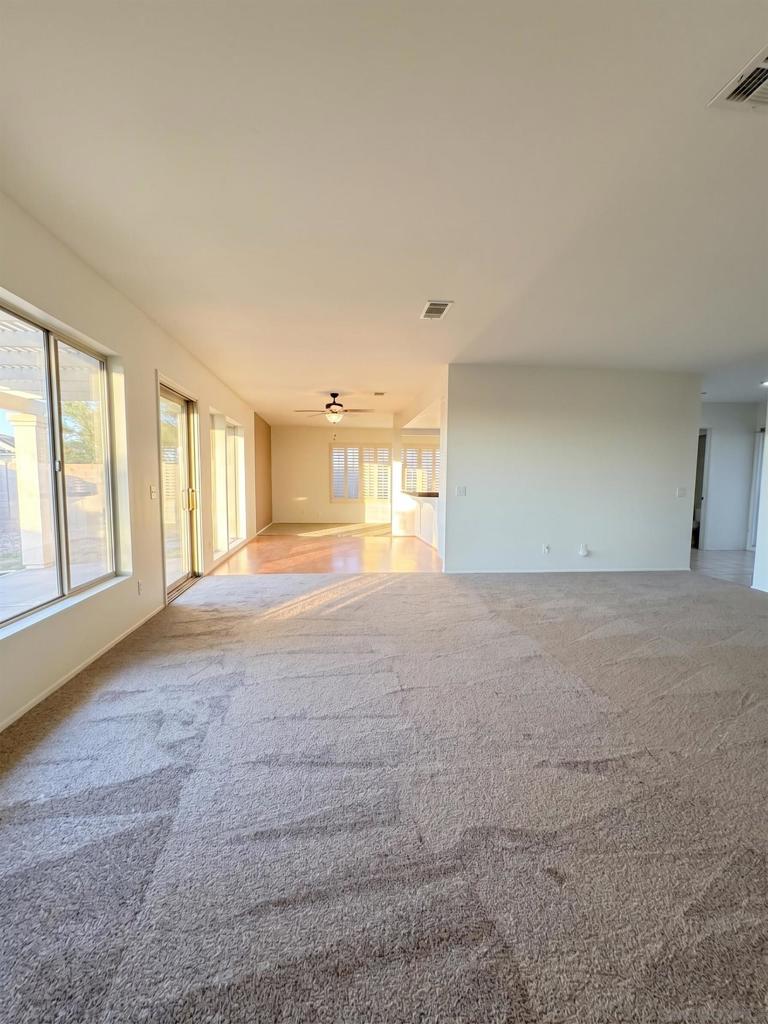 3902 N Vista Campana 9
