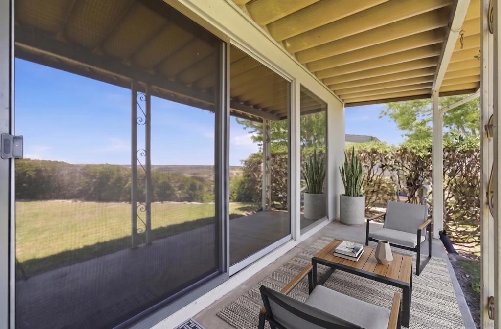 3902 N Vista Campana 9