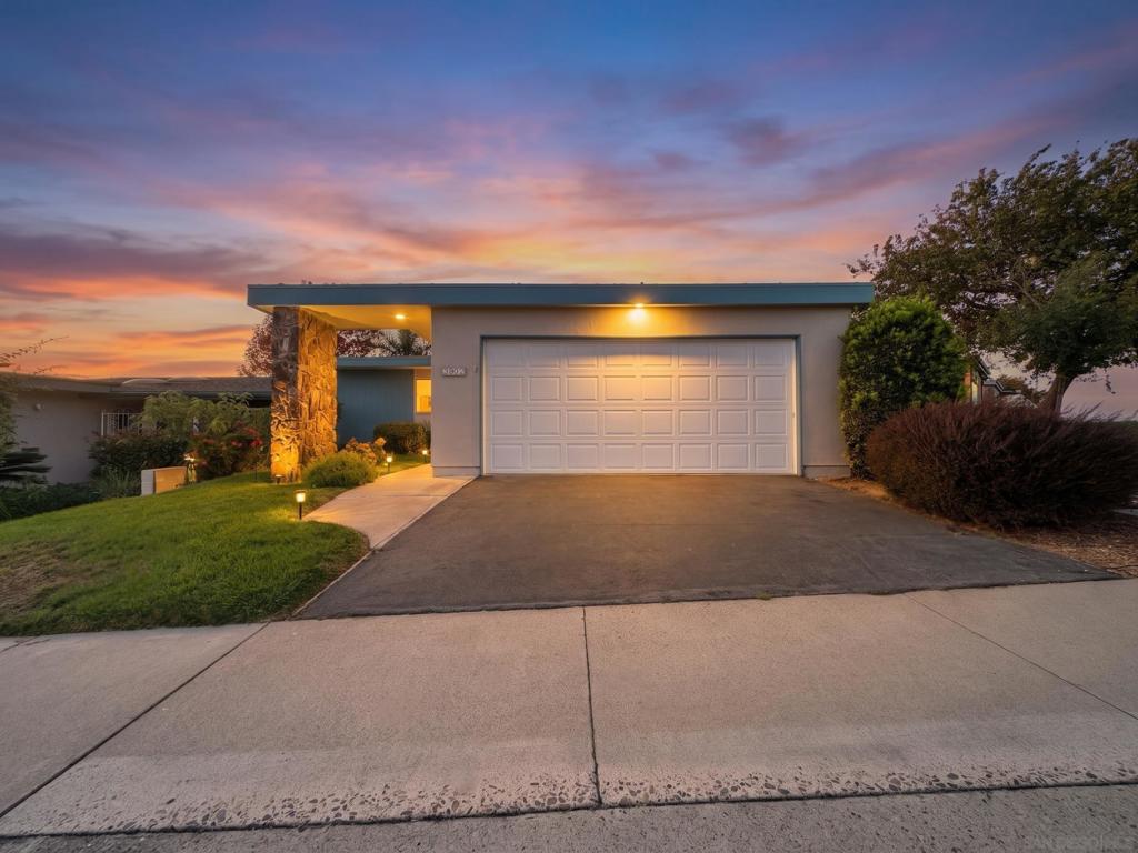 3902 N Vista Campana 9
