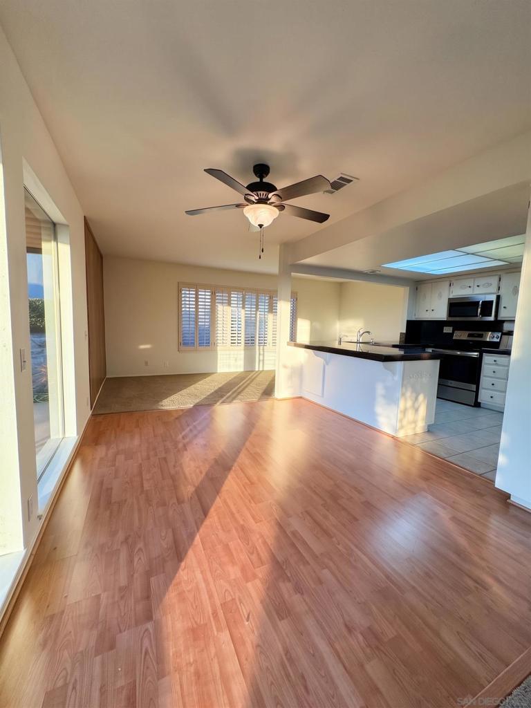 3902 N Vista Campana 9