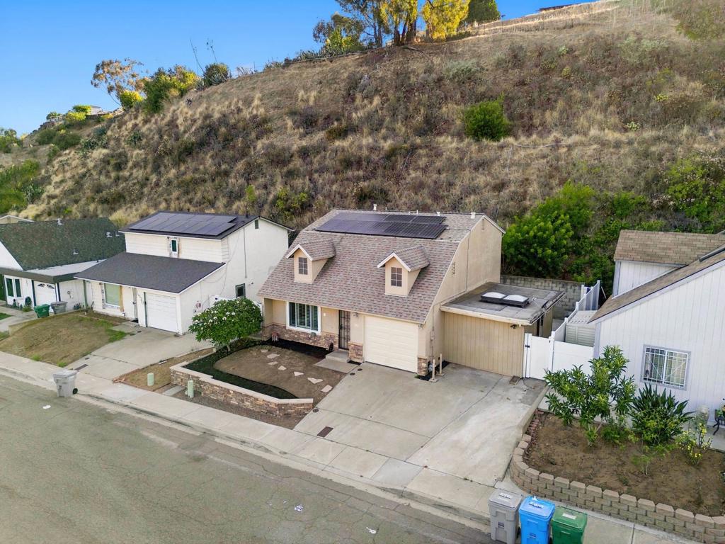1880 Hanford Dr
