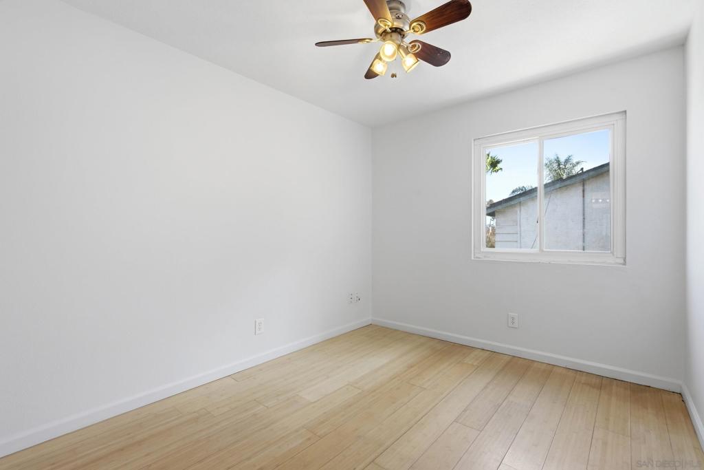 1880 Hanford Dr