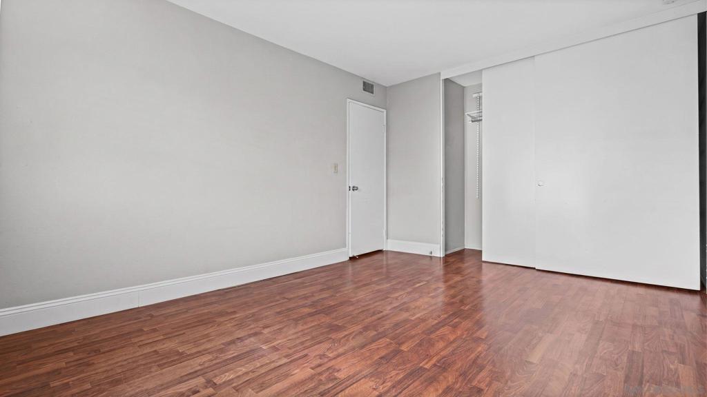 140 Walnut 2F