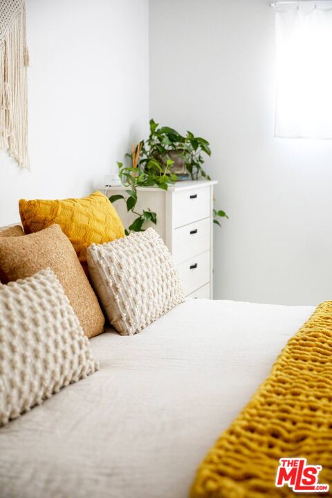 1238 Fernwood Pacific Dr