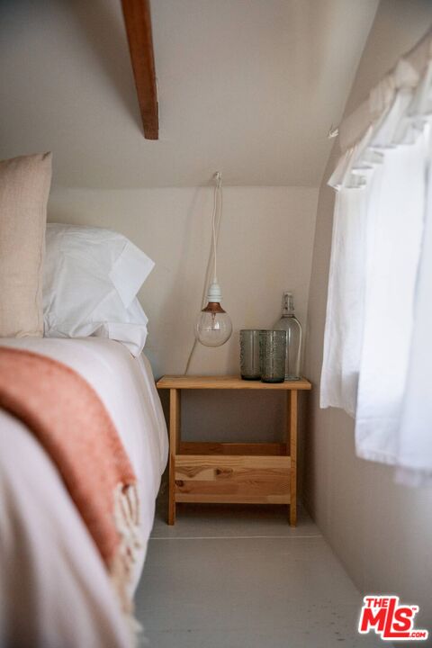 1238 Fernwood Pacific Dr