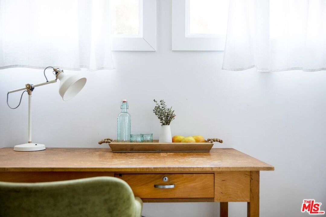 1238 Fernwood Pacific Dr