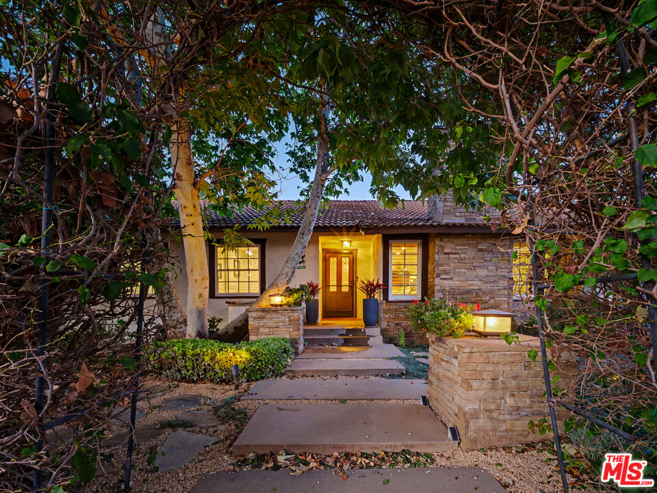 670 Tranquil Ln