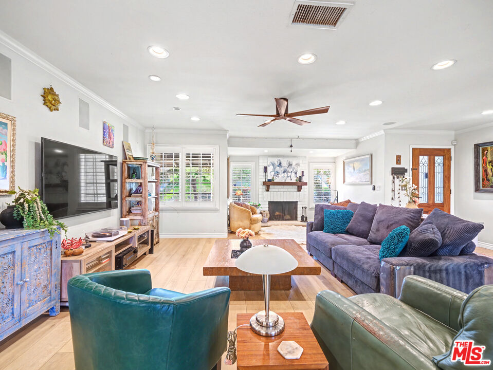 670 Tranquil Ln
