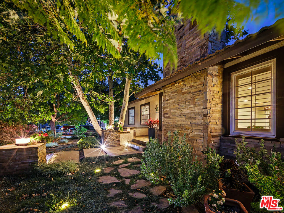 670 Tranquil Ln
