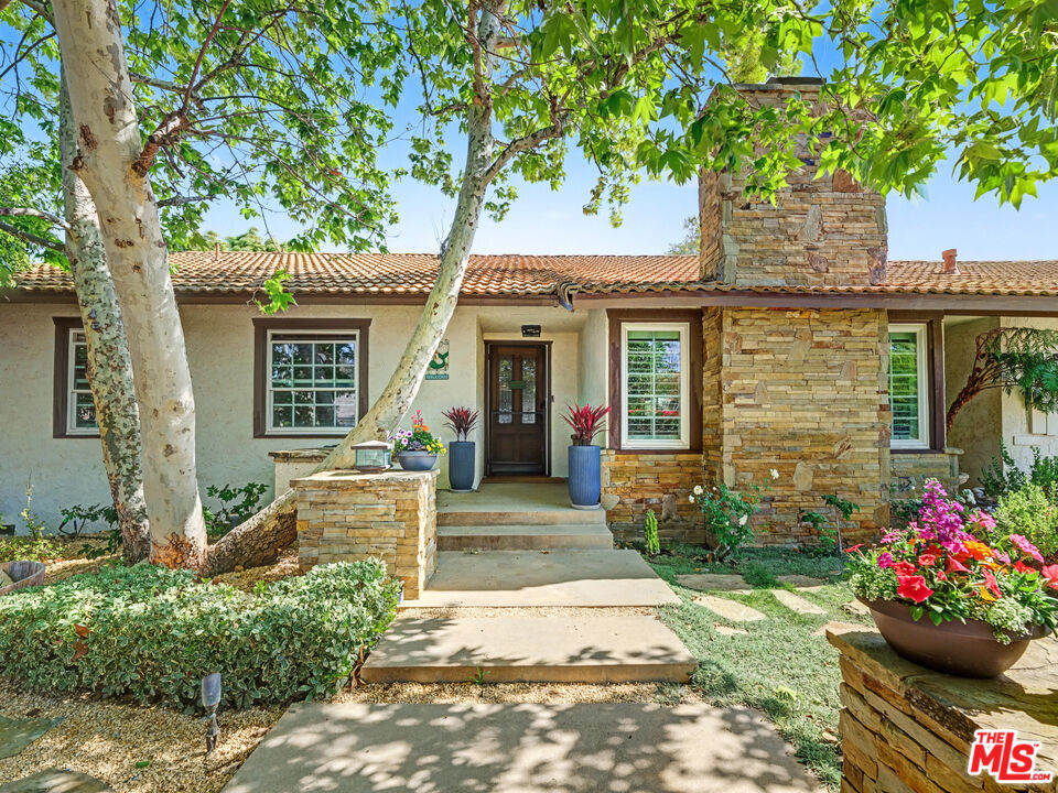 670 Tranquil Ln
