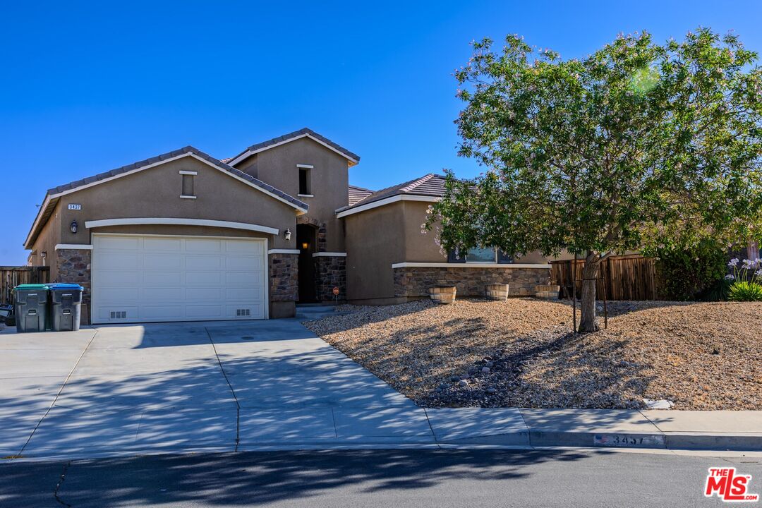 3437 Jaguar Ct