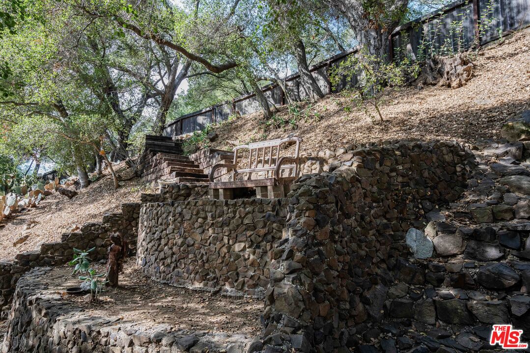 21330 Encina Rd