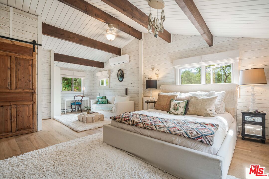 21330 Encina Rd