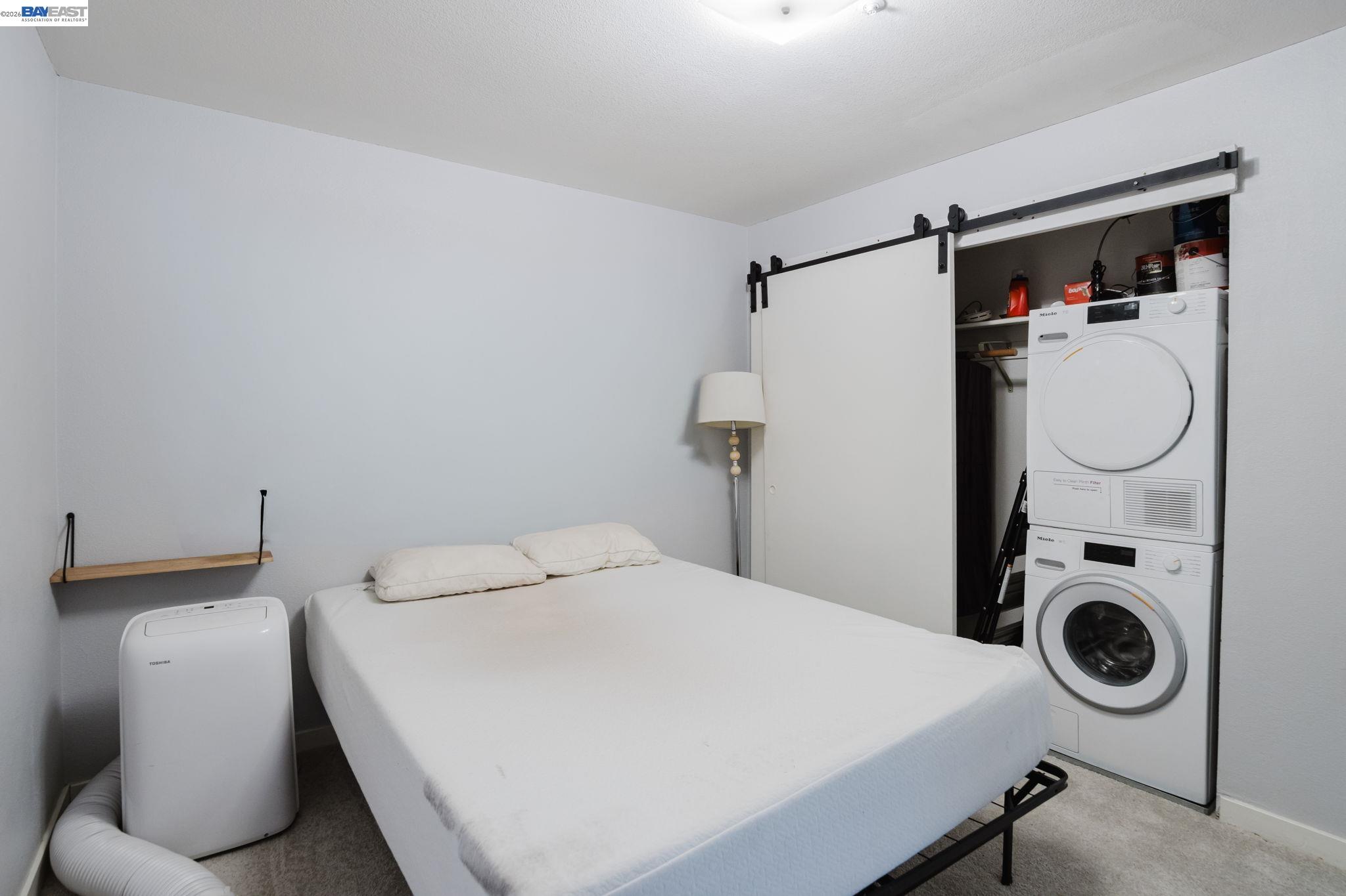 2901 Macarthur Blvd # 210