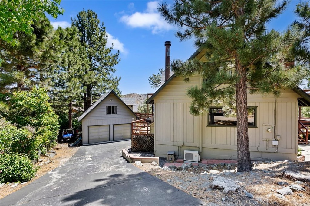 2300 Lausanne Drive