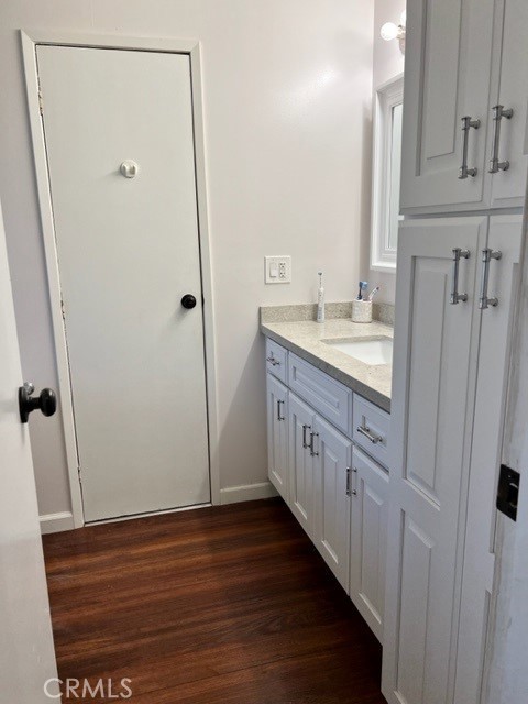 626 N Dearborn Street 1