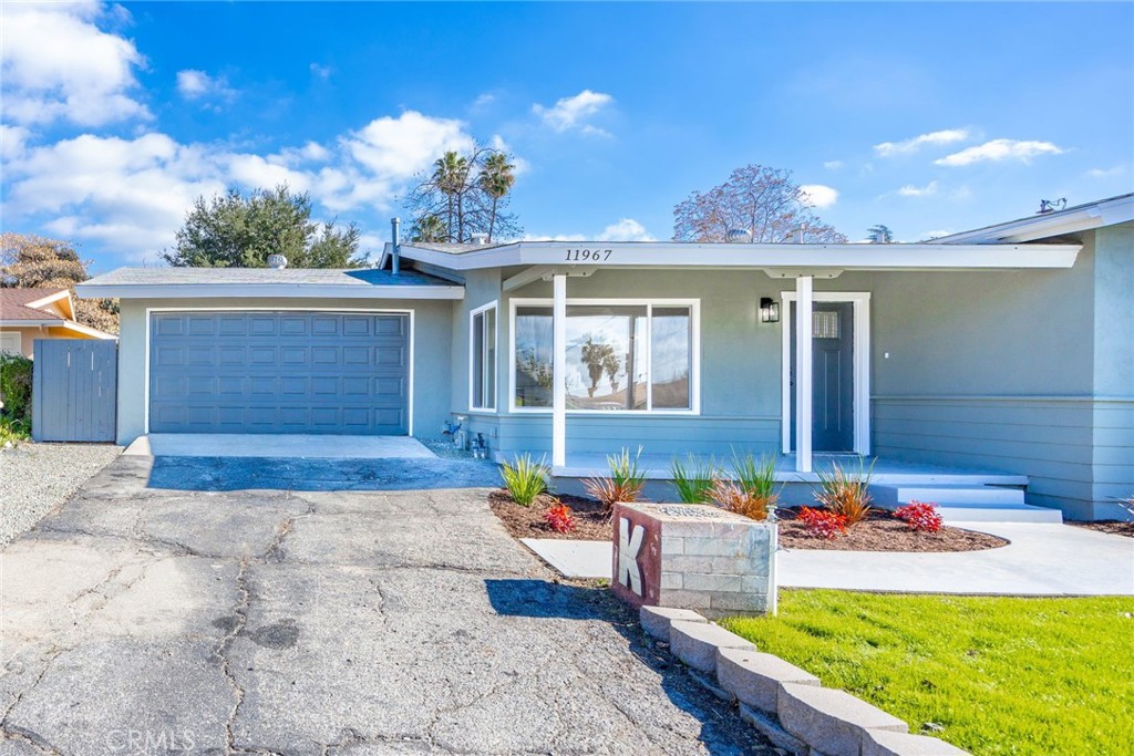 11967 Vista Way