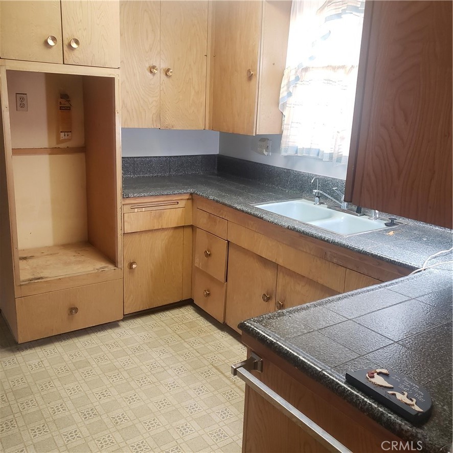 20939 Strathern Street