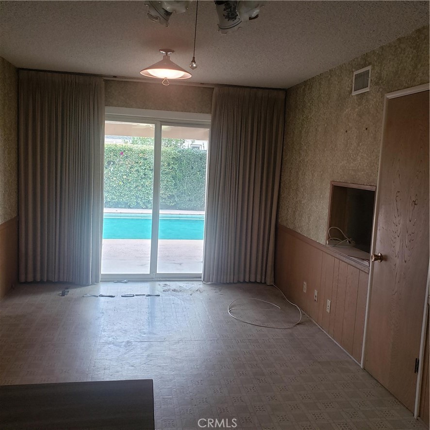 20939 Strathern Street