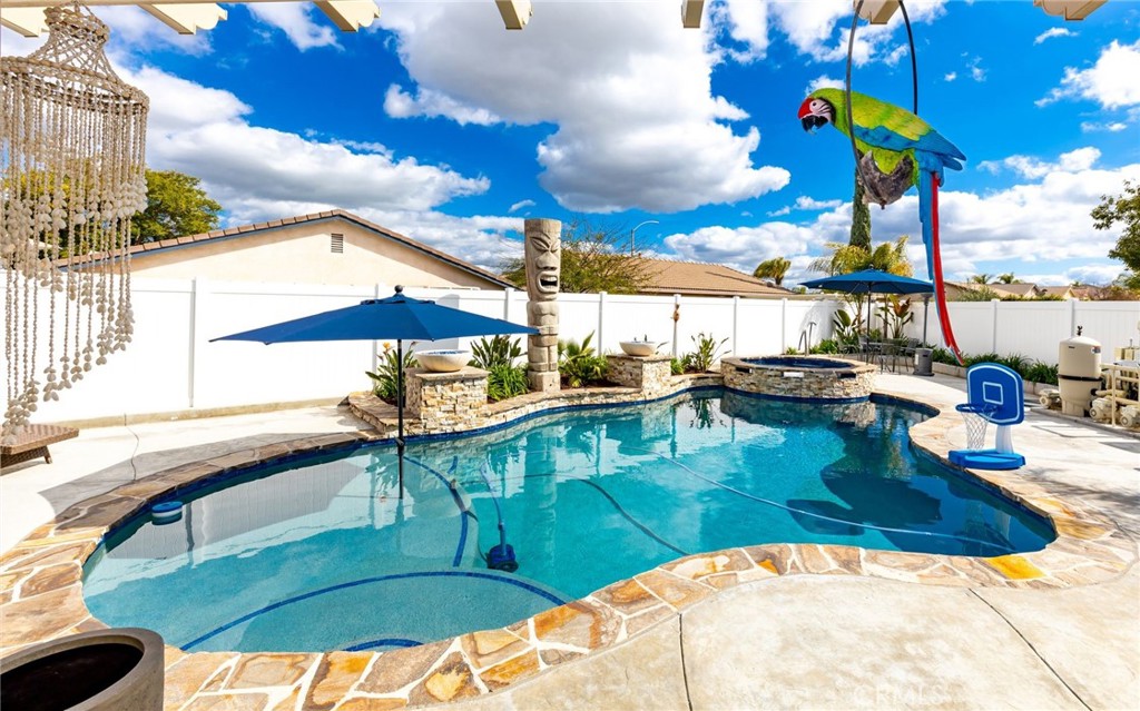 26745 Verdant Circle