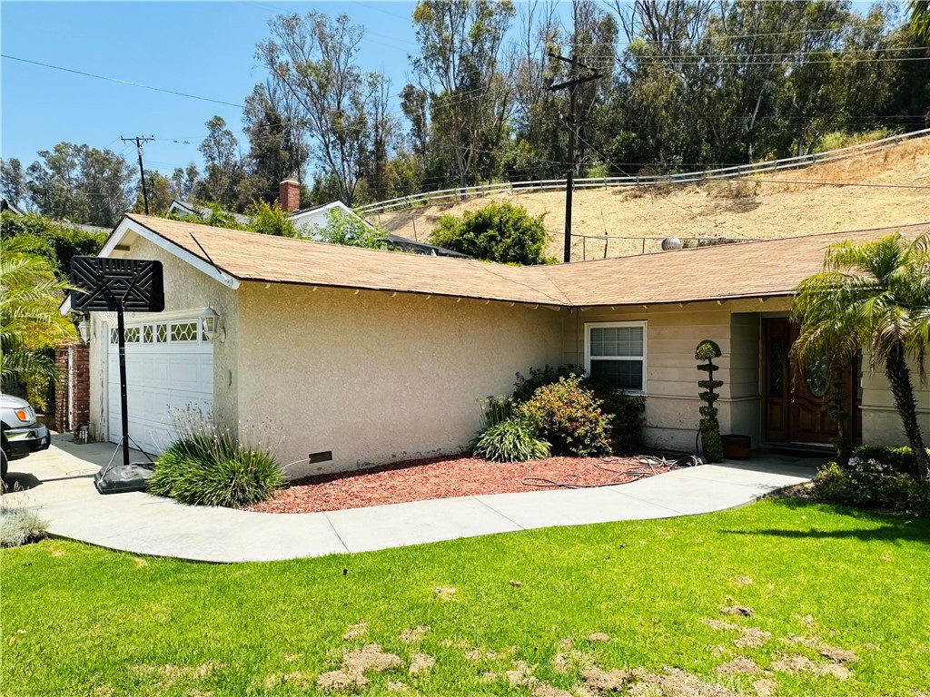 214 Pleasanthome Drive