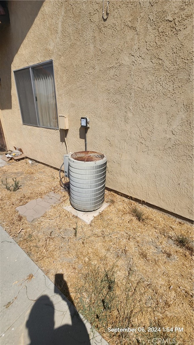 9389 Delfern Lane