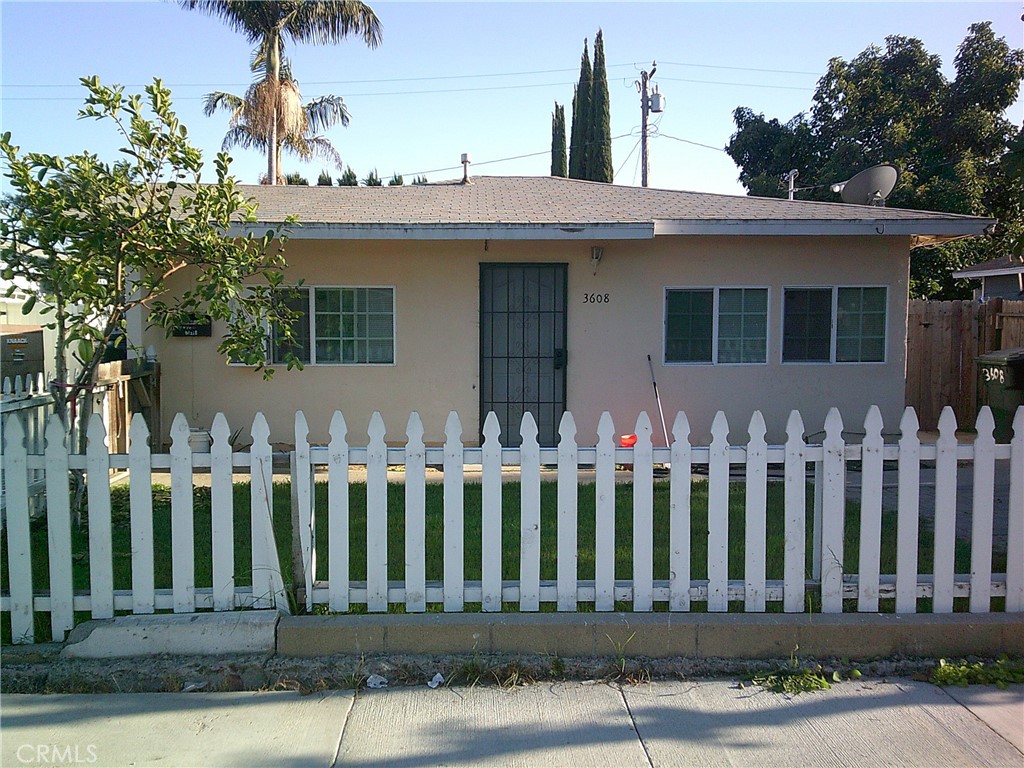 3608 W Valencia Drive